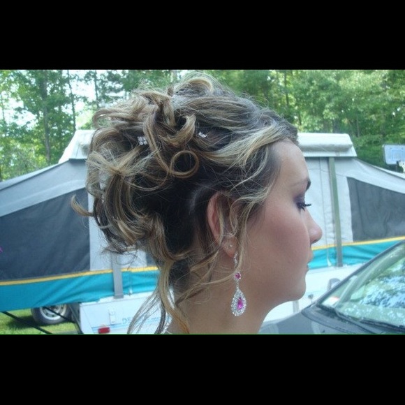 ❌SOLD❌Earrings 💕 - Picture 4 of 4