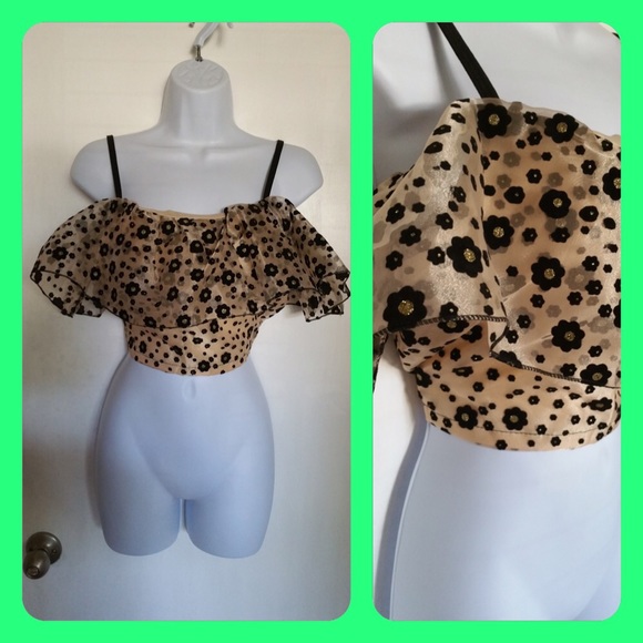 Daisy Crop-Top - Picture 2 of 4