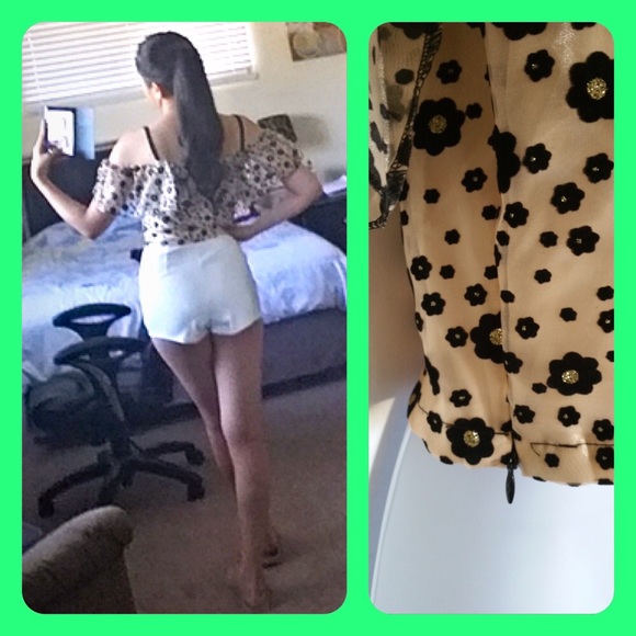 Daisy Crop-Top - Picture 4 of 4