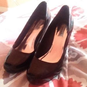 Black small heels 👠