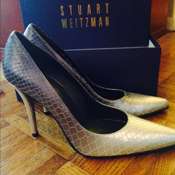 New Stuart Weitzman metallic snakeskin pumps