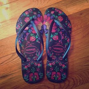 Floral Havaianas Flip-Flops