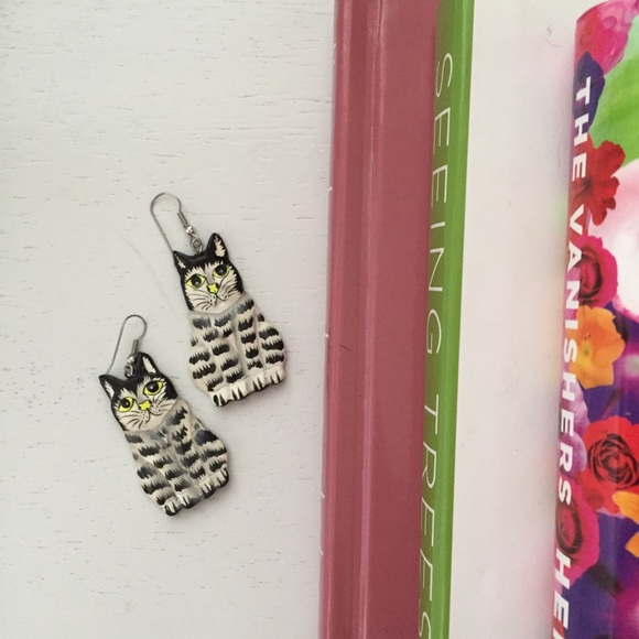 Handmade Jewelry - Hand Painted Kitty Earrings