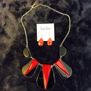 Red & Black Statement Neckless & Earrings