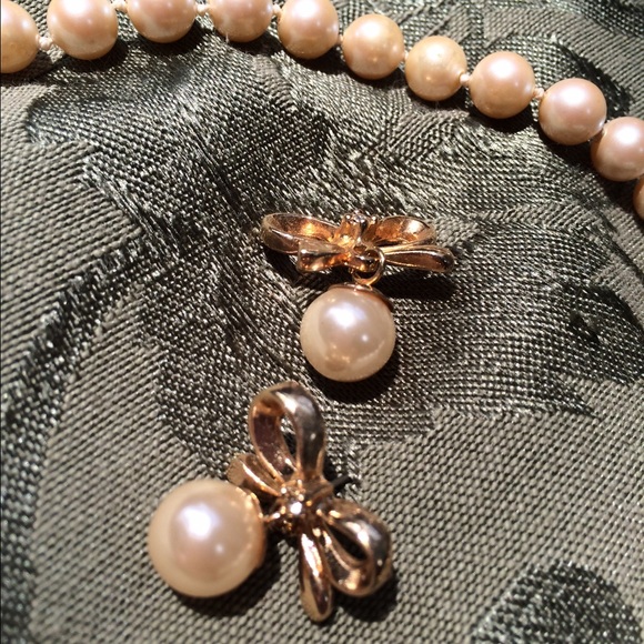 Faux Pearl Necklace and Earring Set - Picture 3 of 3