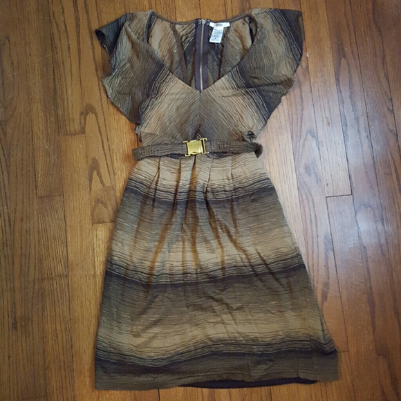Brown dress