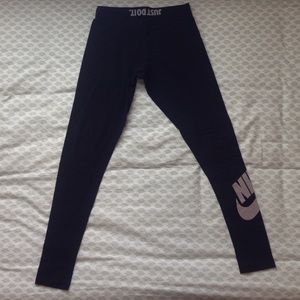 Nike Swish Dri-Fit Cotton Leggings