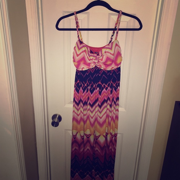 Cute maxi dress with braided straps
