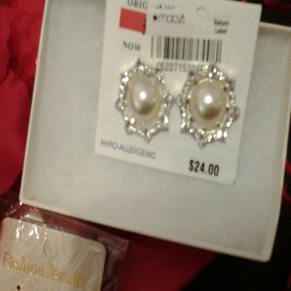 Jewerly