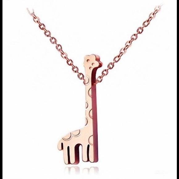 rose gold giraffe necklace