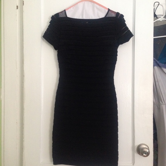 Adrianna Papell dress size 2p - Picture 1 of 4