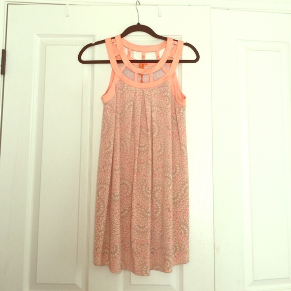 ❌sold ❌BCBG shift dress size XS