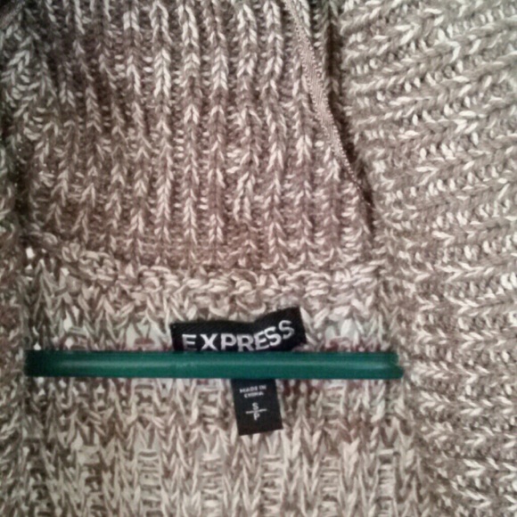 Express - Picture 2 of 2