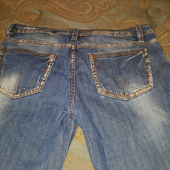 Jeans - Picture 2 of 2