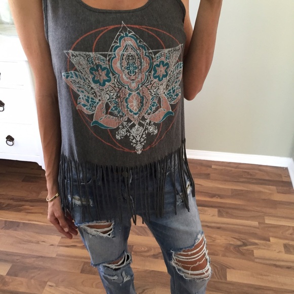 Sold • Boho Grey Patterned Fringe Top - Picture 4 of 4
