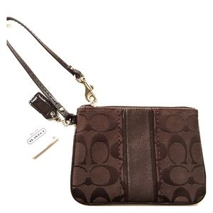 Coach Brown Legacy Signature Small Wristlet Coach Brown Legacy Signature Small Wristlet