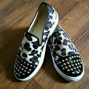 Leopard loafers