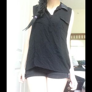 High-low sleeveless blouse