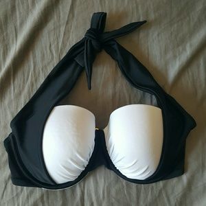 Black/White Victoria's Secret Bikini-Top Only
