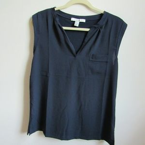 Forever 21 sleeveless shirt