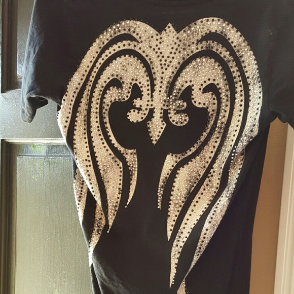 Shirt - Picture 2 of 2