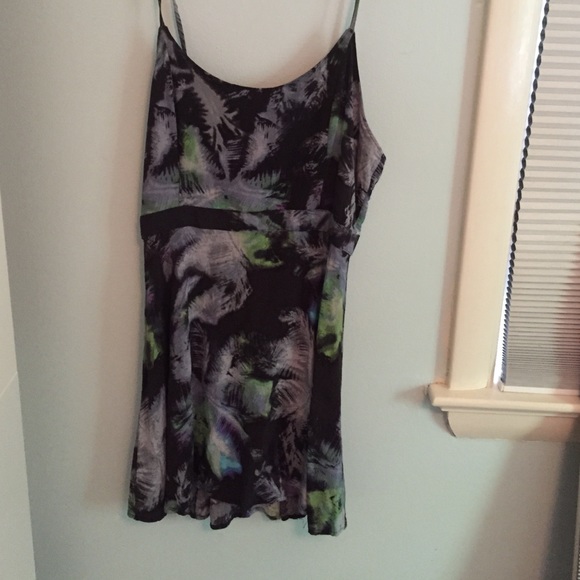TRADED - Picture 2 of 4
