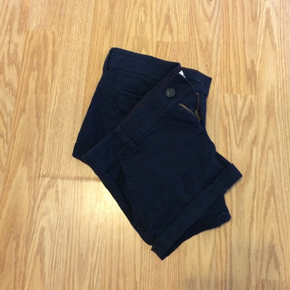 Navy shorts - Picture 3 of 3