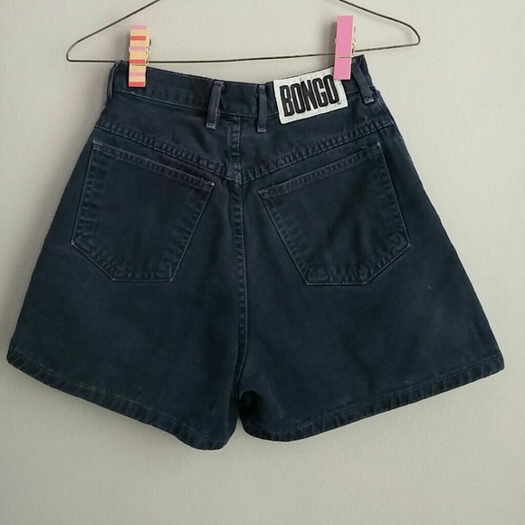 SOLD! Vintage high waist navy denim shorts - Picture 3 of 4