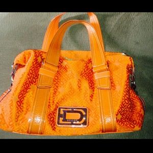 Dereon handbag