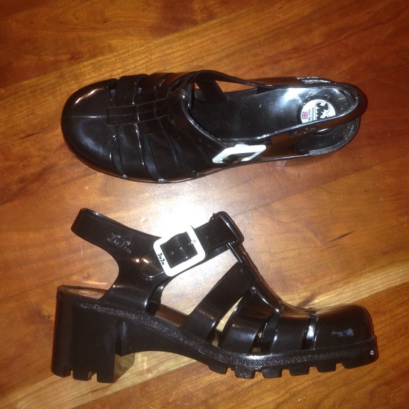 Authentic New Juju "Babe" Jelly Shoes