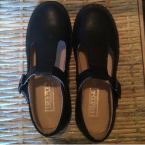 Urban Outfitters Shoes - Mary Janes