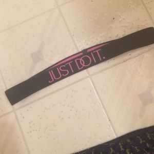 Nike headband