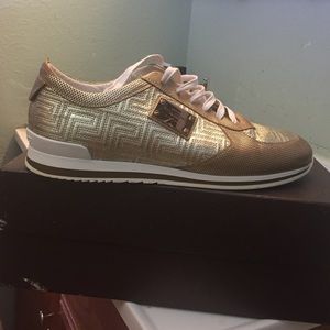 Versace  tennis shoes