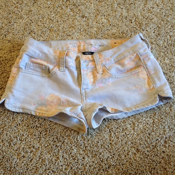 American Eagle Outfitters shorts