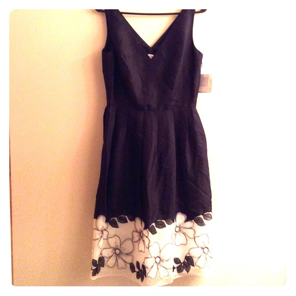 Suzy Chin Maggy Boutique NWT Silk Floral Dress 6