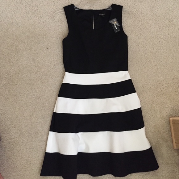 NWT Express black and white dress *sold*