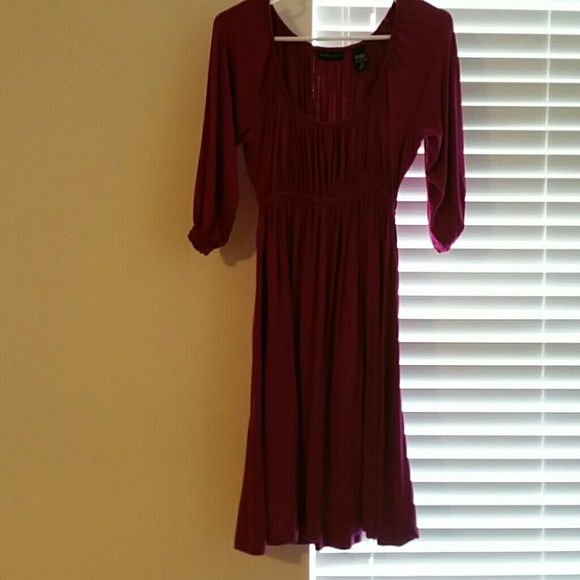 Quarter sleeve dress - Picture 1 of 3