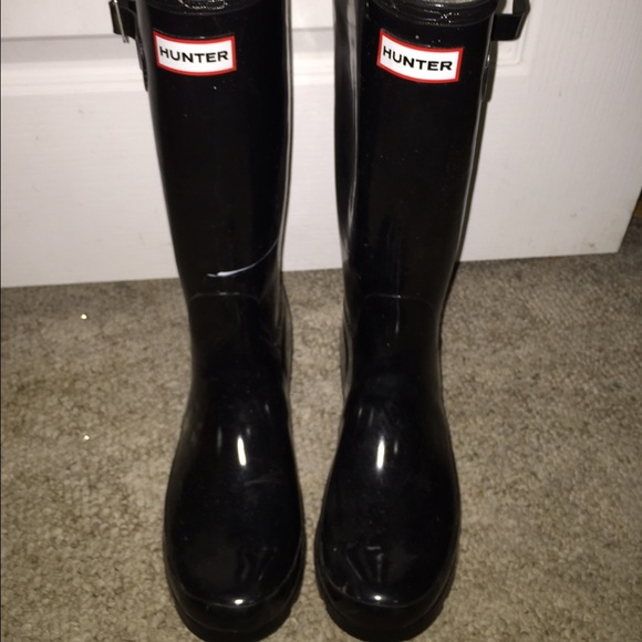 Hunter glossy rain boots