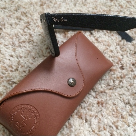 Ray-Ban RB2149 Leather Wayferer Polarized - Picture 2 of 2