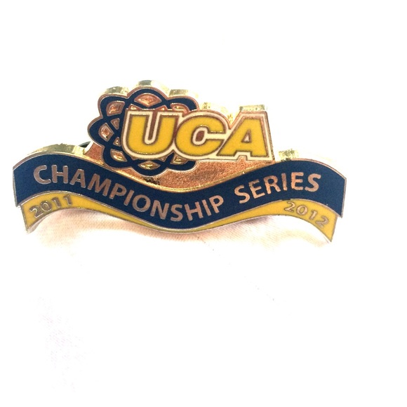 Cheer Pin