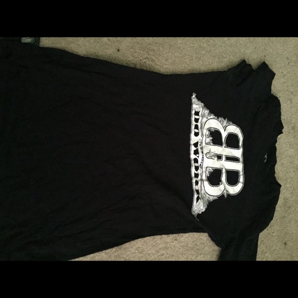 Big Black tshirt.