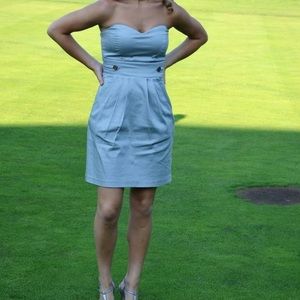 Strapless grey dress