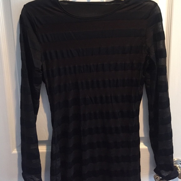 Dress NWOT - Picture 2 of 4