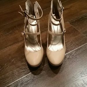 Special 🎉🎉🎉BCBGeneration shoes