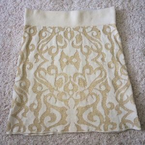 Gold knit skirt