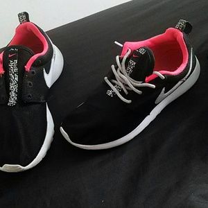 Nike roshe shoes 4y (6)