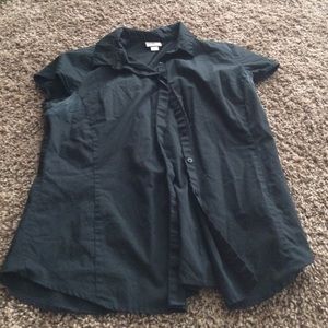 Short sleeve black button up