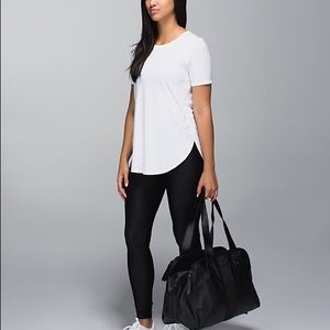 Lululemon om tee size 4