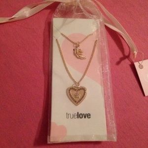 Double-tiered heart necklace