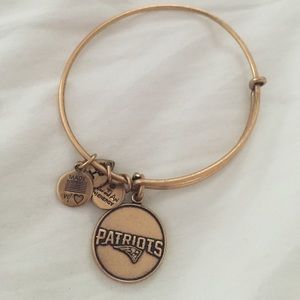 patriots Alex and Ani bangle